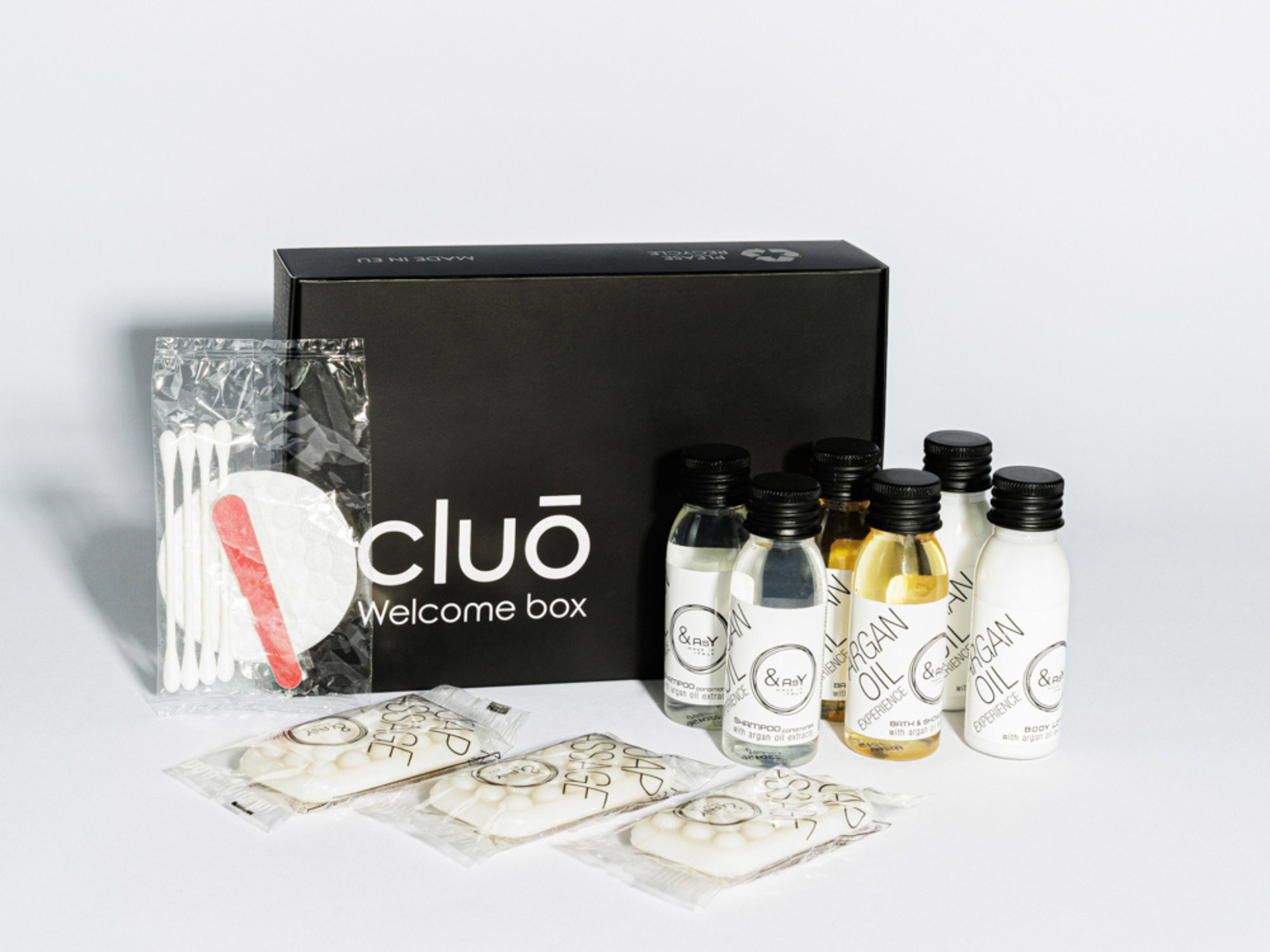 CLUO Welcome Box