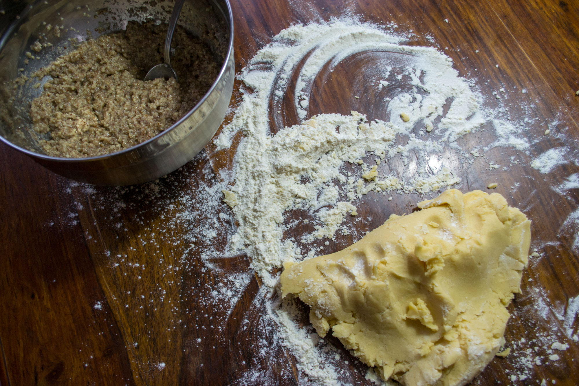 Domaći kolač s orasima - jednostavan recept - sastojci za nadjev s orasima