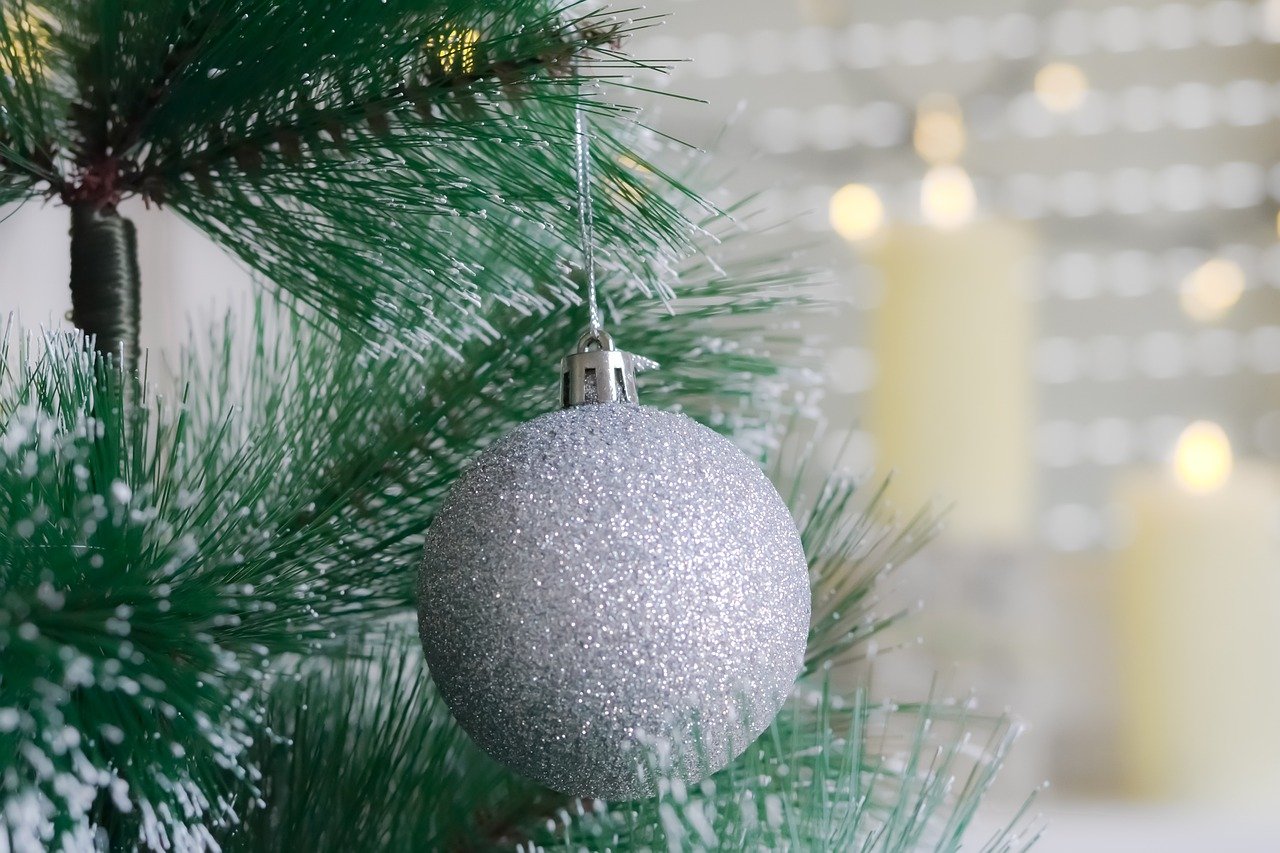 predivno umjetno božićno drvce za dom