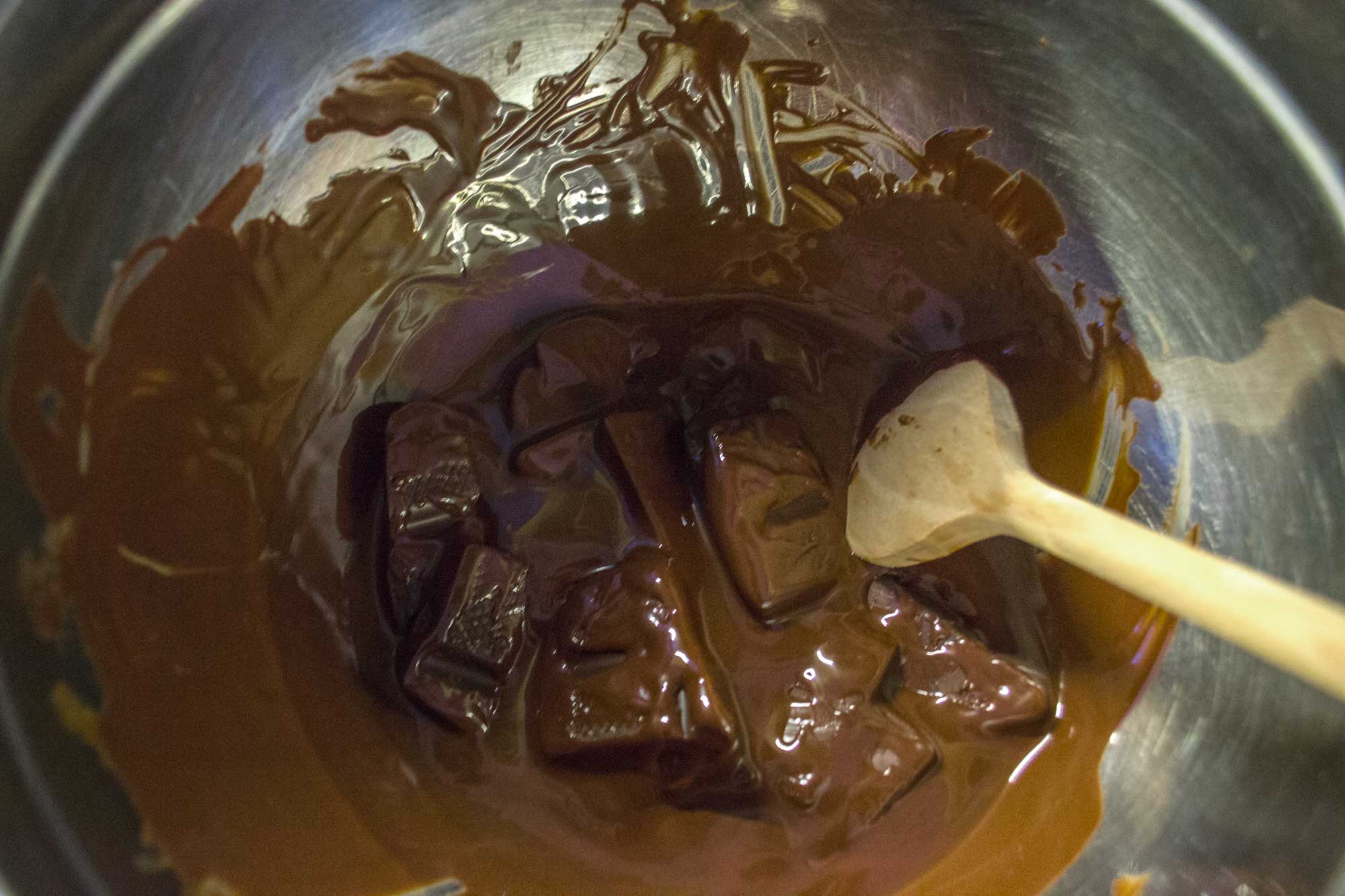 Brzi recepti: Jednostavna torta s čokoladom i maslinovim uljem - korak 1