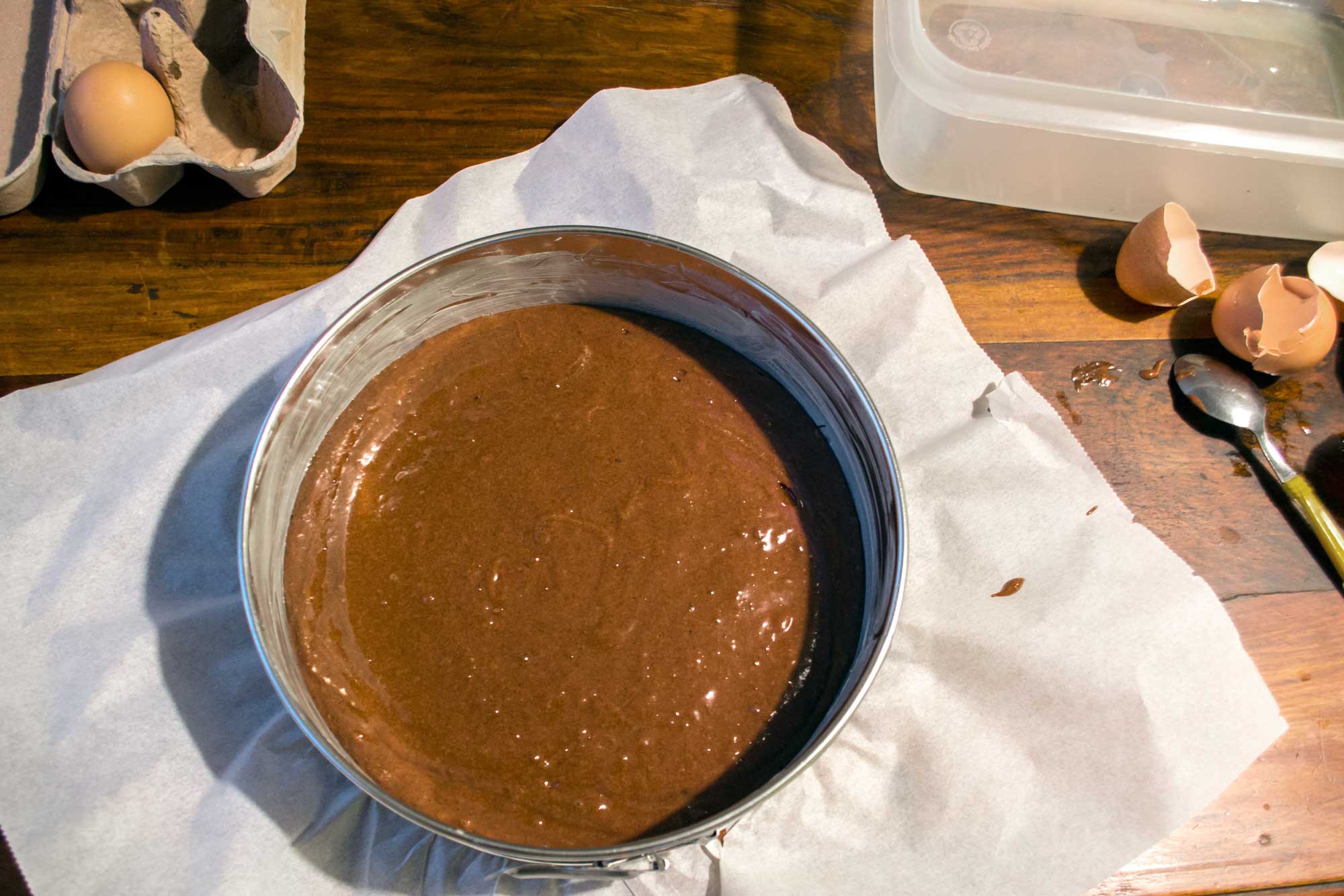 Brzi recepti: Jednostavna torta s čokoladom i maslinovim uljem korak 4